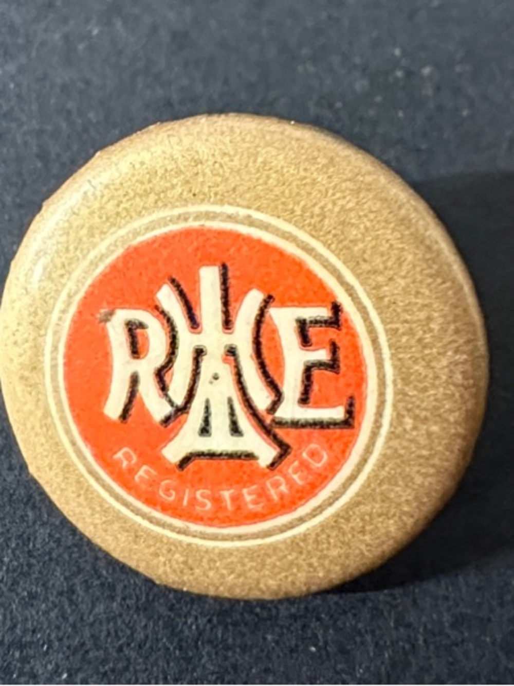 Vintage pin for union members in good standing  of RHAE.